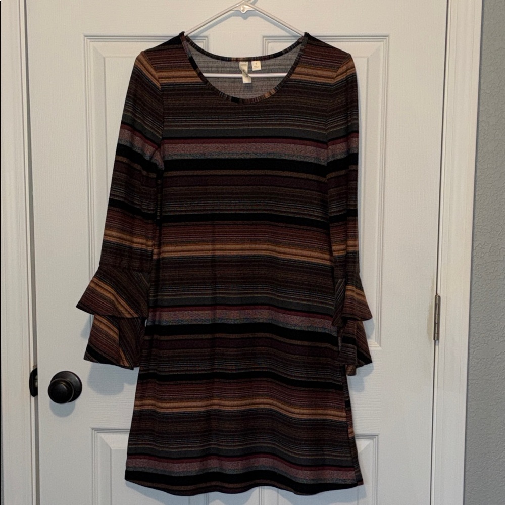 Trendy Boutique Elegant Striped Long Sleeve Dress